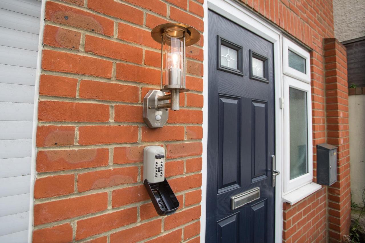 Vale House Apartamento Northfleet Exterior foto